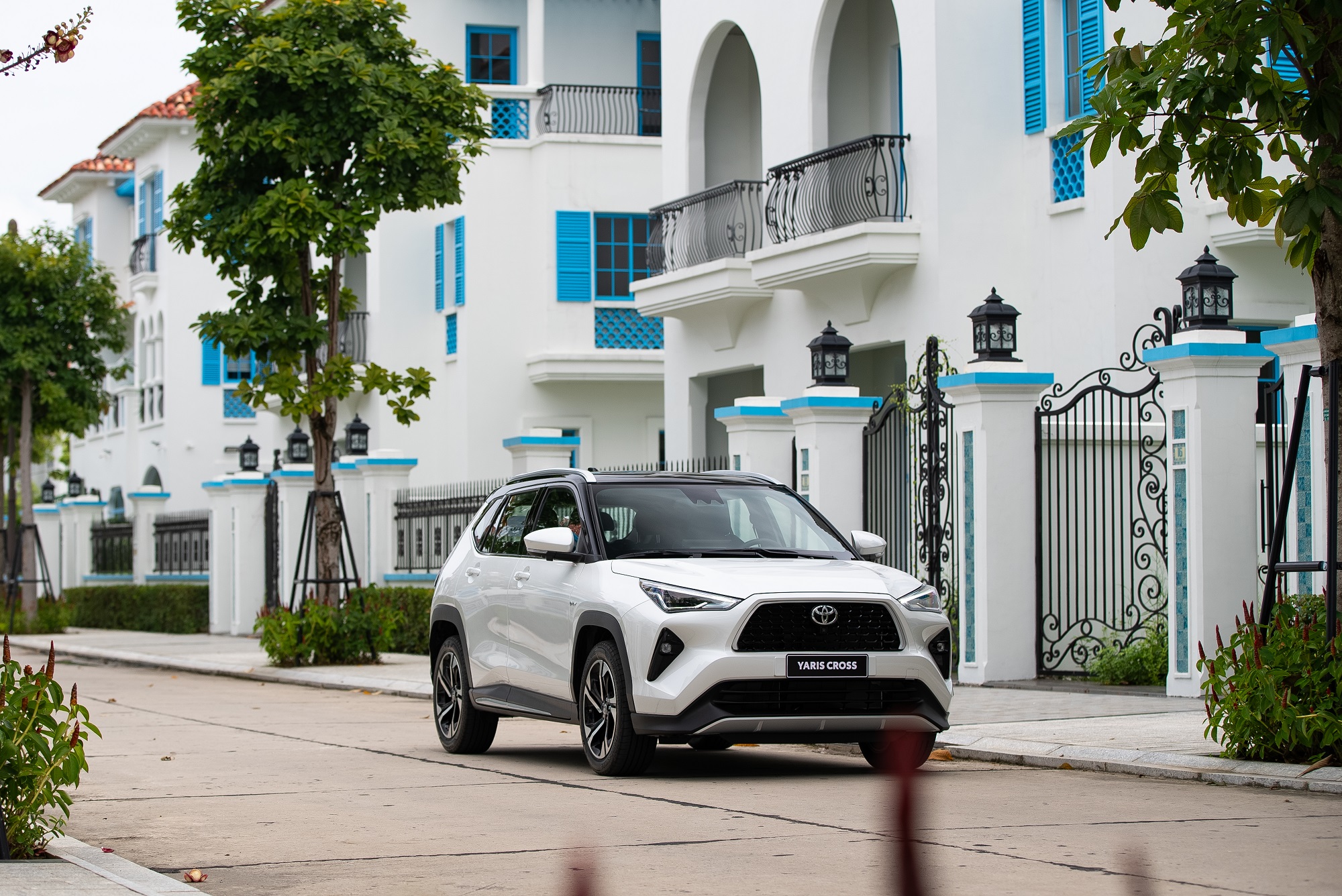 Toyota Việt Nam bán 5.455 xe trong tháng 3, nhiều mẫu xe Hybrid được yêu thích