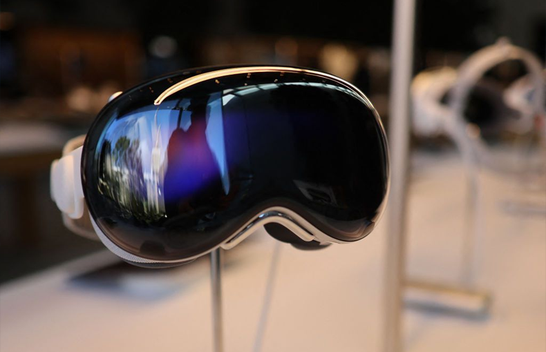 Apple sắp tung ra Vision Pro 2 với chip M5