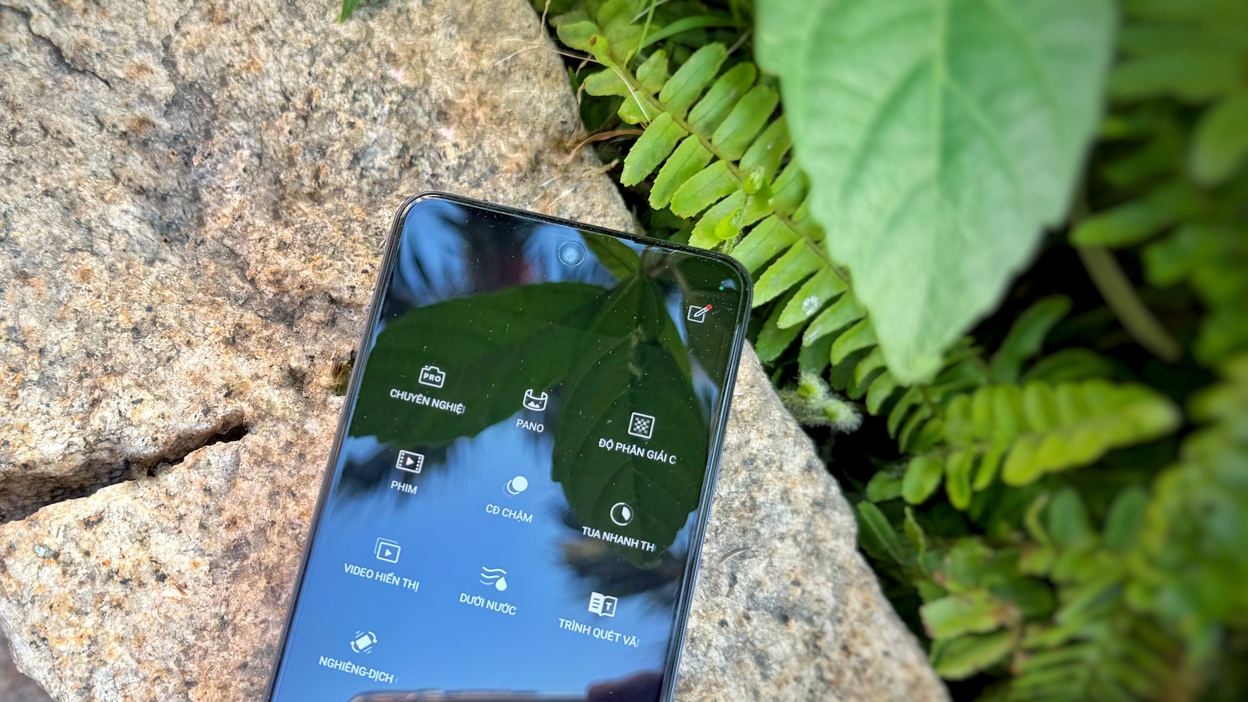 Đánh giá chi tiết realme C75x: Kháng nước, pin trâu, thêm loạt tính năng AI hấp dẫn