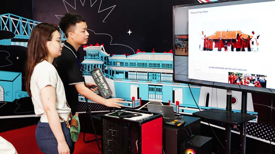 Chạm vào di sản - kết nối thế hệ trẻ với giá trị văn hoá truyền thống