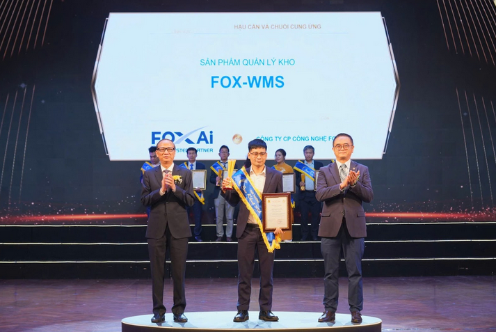 Giải pháp quản lý kho thông minh Fox-WMS được vinh danh tại Sao Khuê 2025
