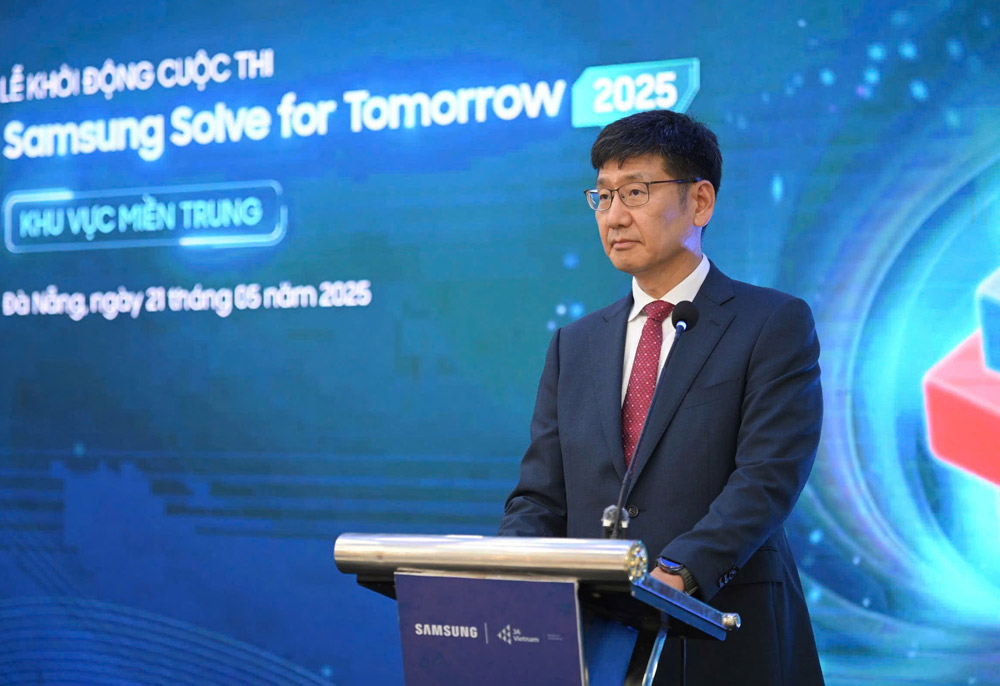 Khởi động cuộc thi Solve for Tomorrow 2025 khu vực miền Trung