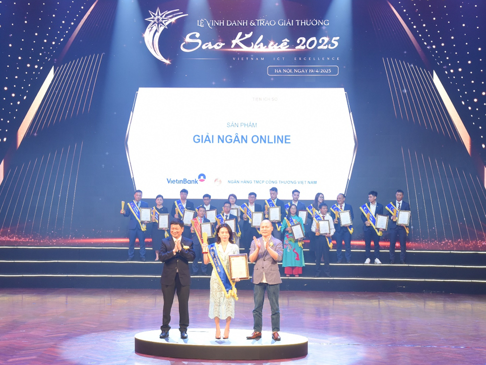Giải ngân online đạt giải thưởng Sao Khuê 2025