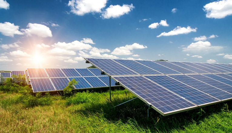 Cảnh báo lỗ hổng bảo mật trên thiết bị năng lượng mặt trời