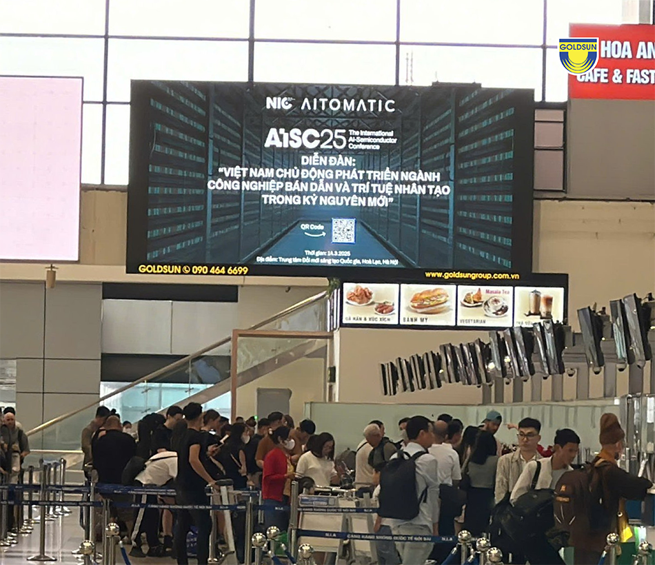 Màn LED của Goldsun Media tại sân bay