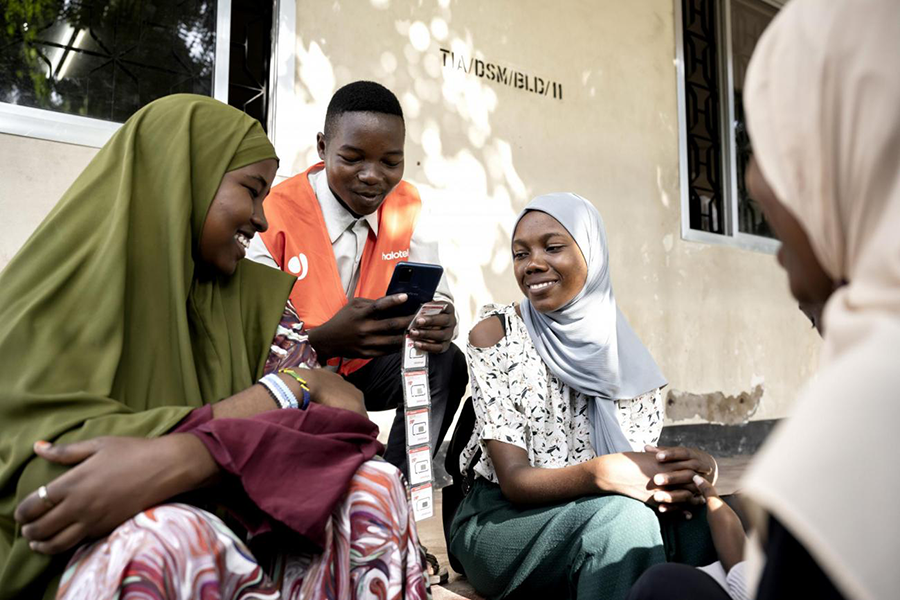 Viettel đầu tư tại Tanzania với thương hiệu Halotel