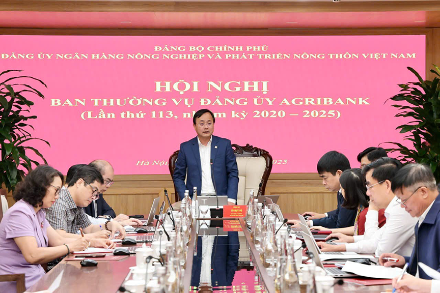 Đảng ủy, Hội đồng Thành viên, Ban Điều hành Agribank xác định, phát triển khoa học công nghệ, đổi mới sáng tạo, chuyển đổi số là đột phá quan trọng hàng đầu trong chiến lược phát triển của Agribank