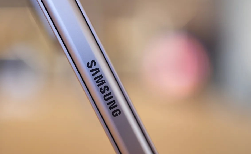 smartphone gập