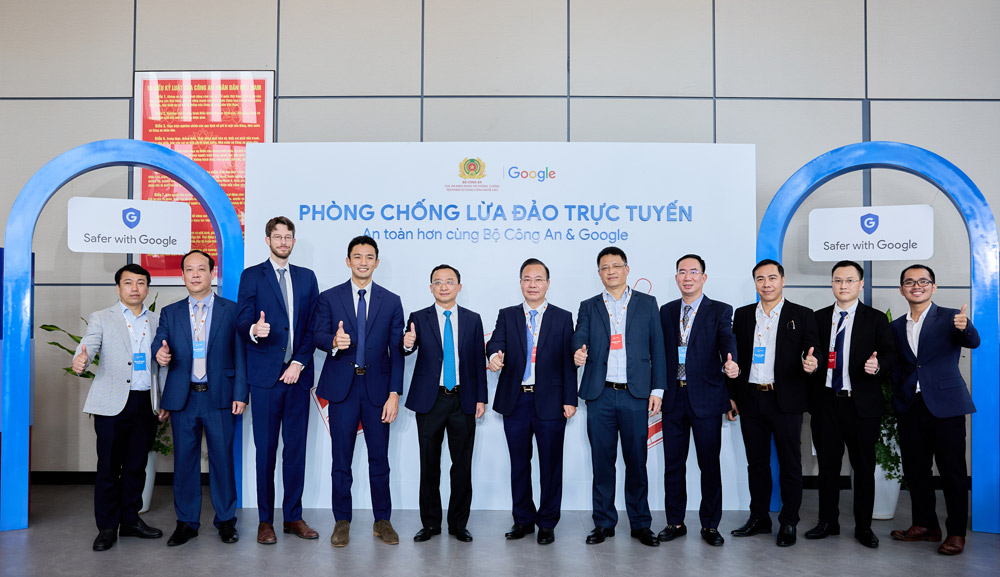 Bô Công an và Google hợp tác chống lừa đảo trực tuyến