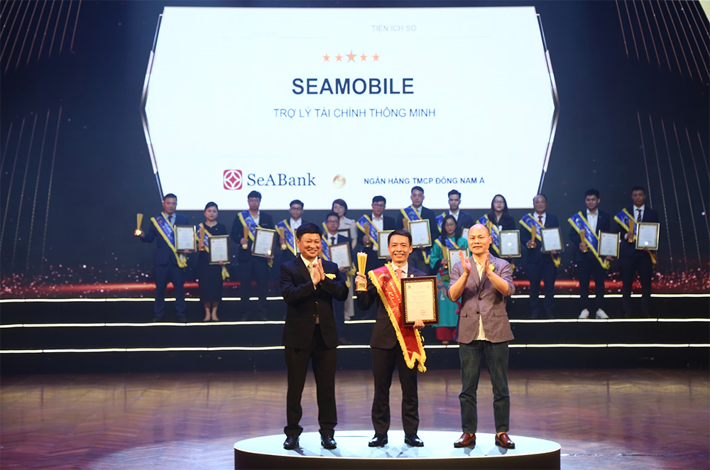 Ngân hàng số SeAMobile được xếp hạng 5 sao tại Giải thưởng Sao Khuê 2025