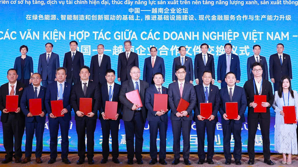 Huawei và EVN hợp tác, hướng đến mô hình hạ tầng năng lượng mới