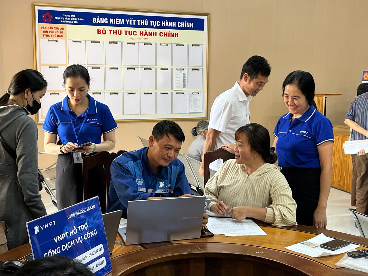 Lực lượng “trực chiến số” tại chỗ của VNPT vẫn đang đồng hành cùng chính quyền các xã/phương