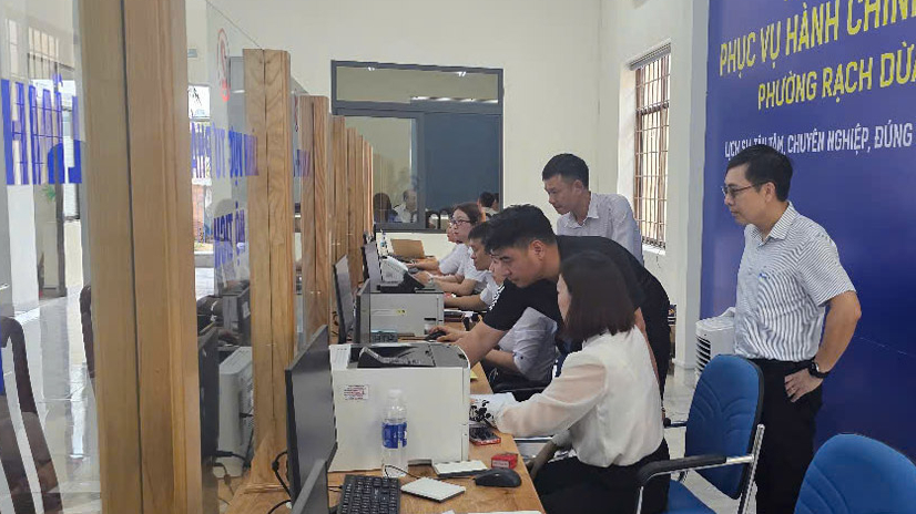 Người VNPT kể chuyện những “Đêm trắng" phục vụ chính quyền số
