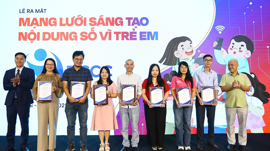Ra mắt Mạng lưới Sáng tạo nội dung số vì trẻ em