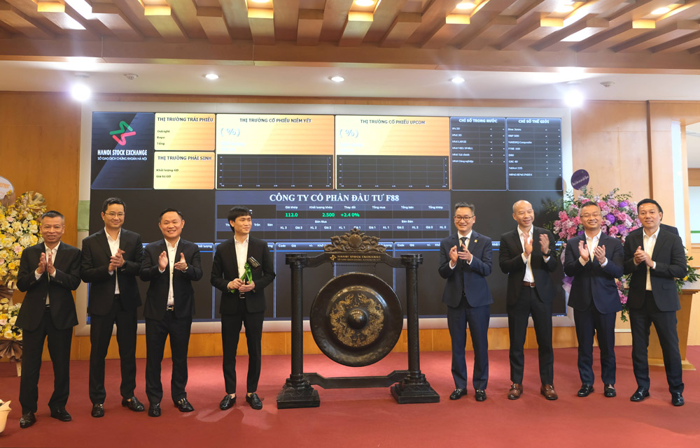 Vừa lên sàn UPCoM, cổ phiếu F88 tăng trần "tím ngắt" với giá 888.800 đồng