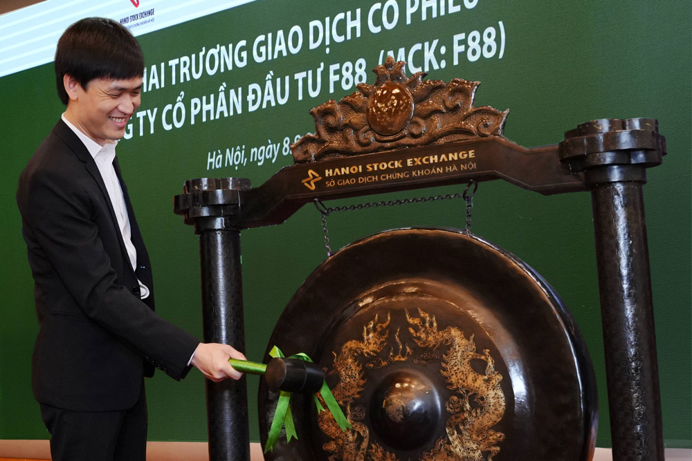Vừa lên sàn UPCoM, cổ phiếu F88 tăng trần "tím ngắt" với giá 888.800 đồng