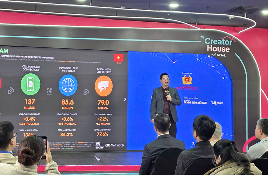 PGS.TS Trần Thành Nam, Viện Tâm lý Việt - Pháp chia sẻ tại toạ đàm.