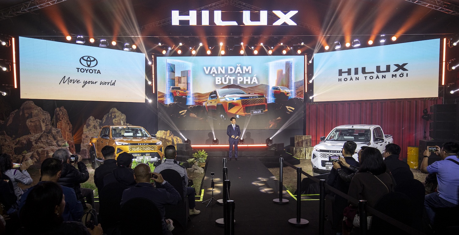 Toyota Hilux mới