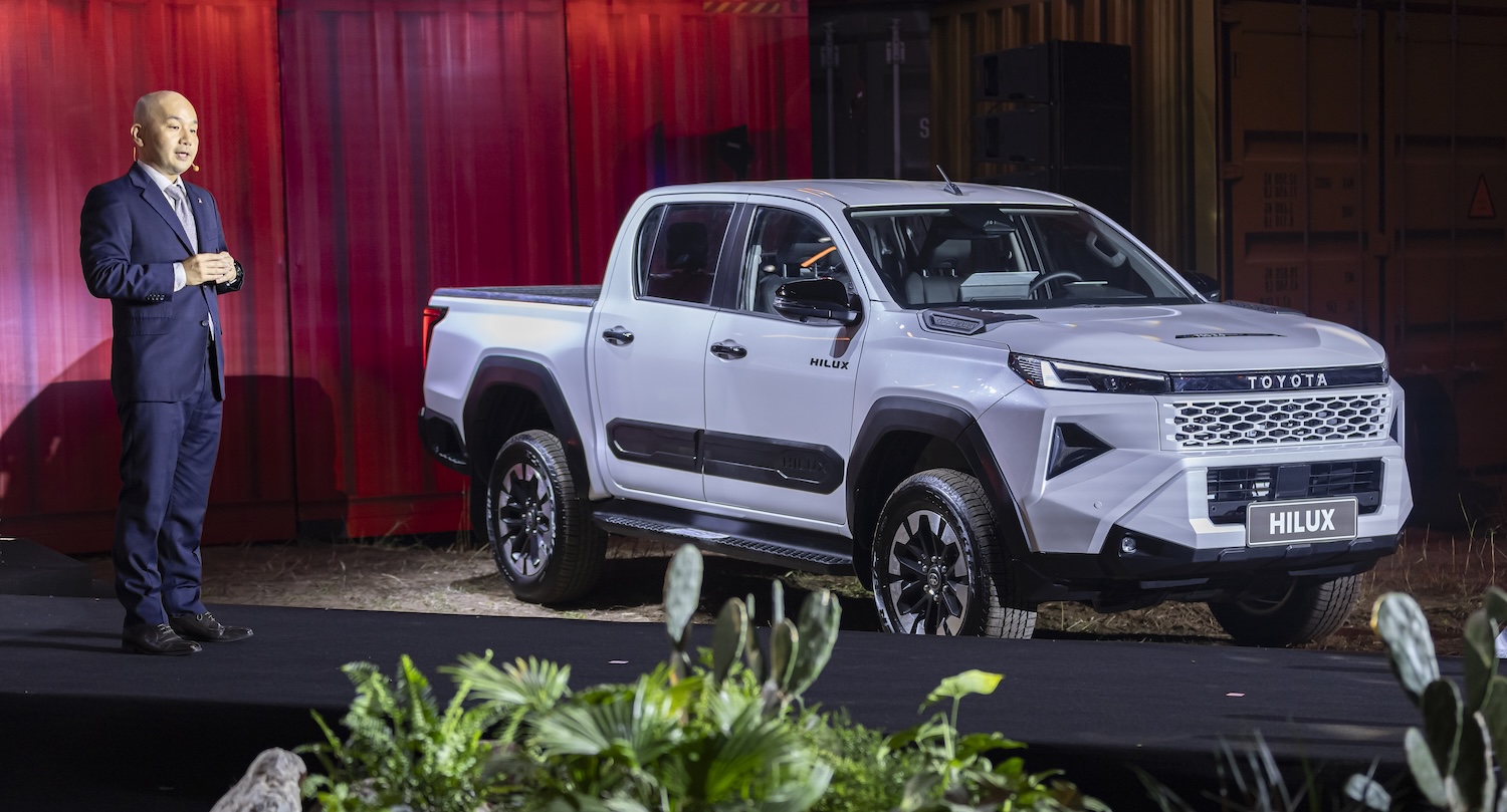 Toyota Hilux mới