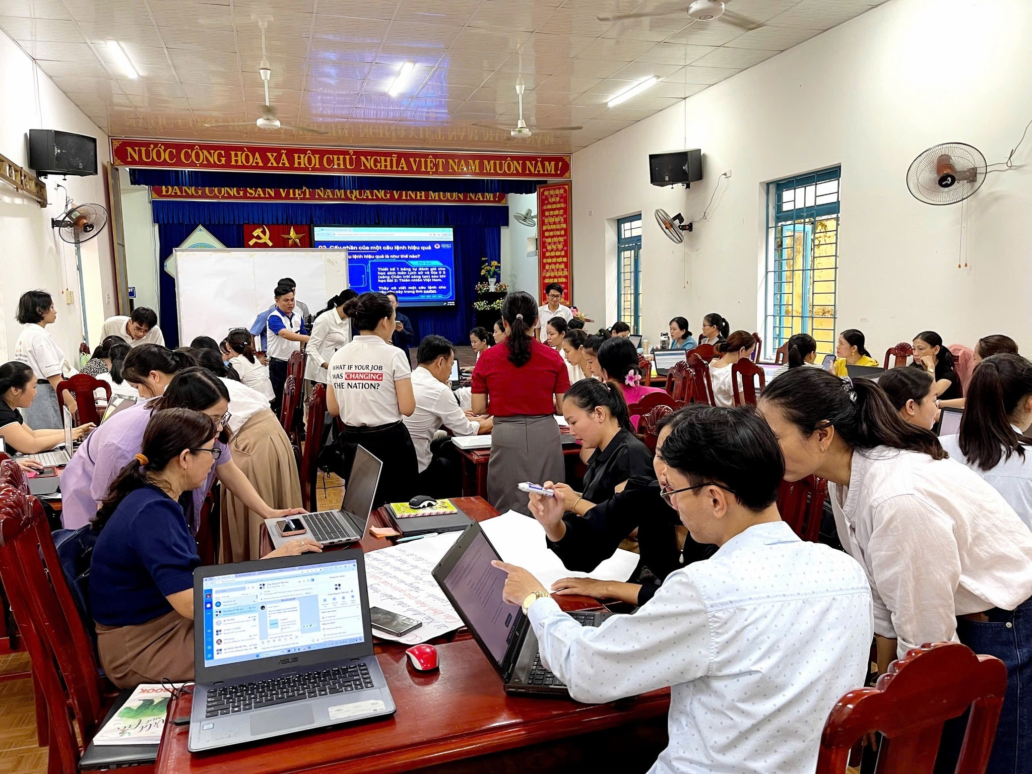 ExxonMobil Việt Nam triển khai nhiều dự án về giáo dục và y tế hỗ trợ cộng đồng