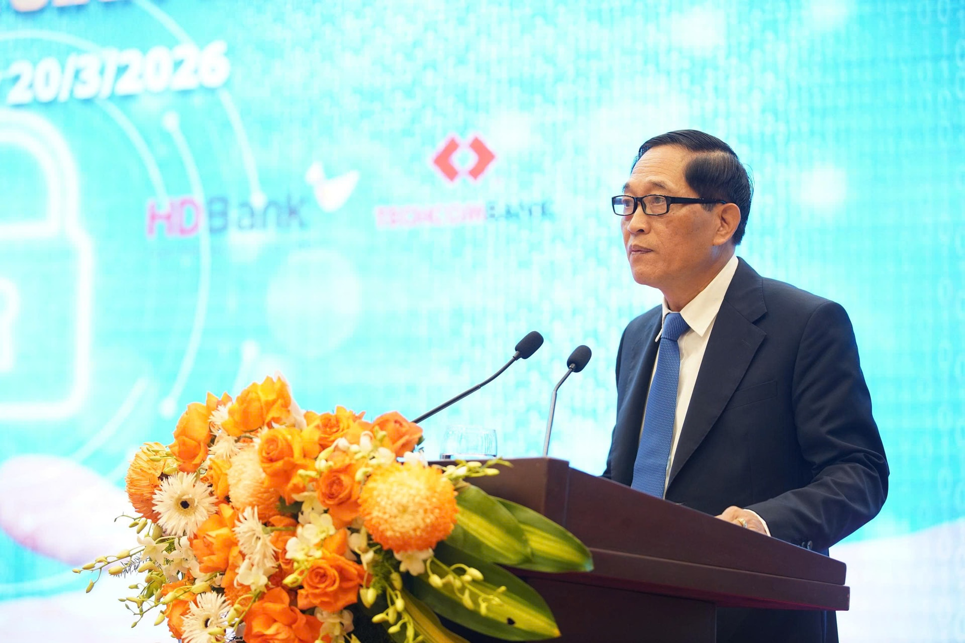 Bảo vệ Dữ liệu cá nhân: Doanh nghiệp còn bối rối, người dùng vẫn "hớ hênh"