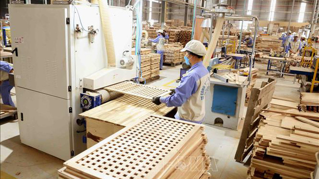 Năm 2029, xuất khẩu ngành nội thất và thời trang Việt Nam có thể đạt 110 tỷ USD nhờ TMĐT