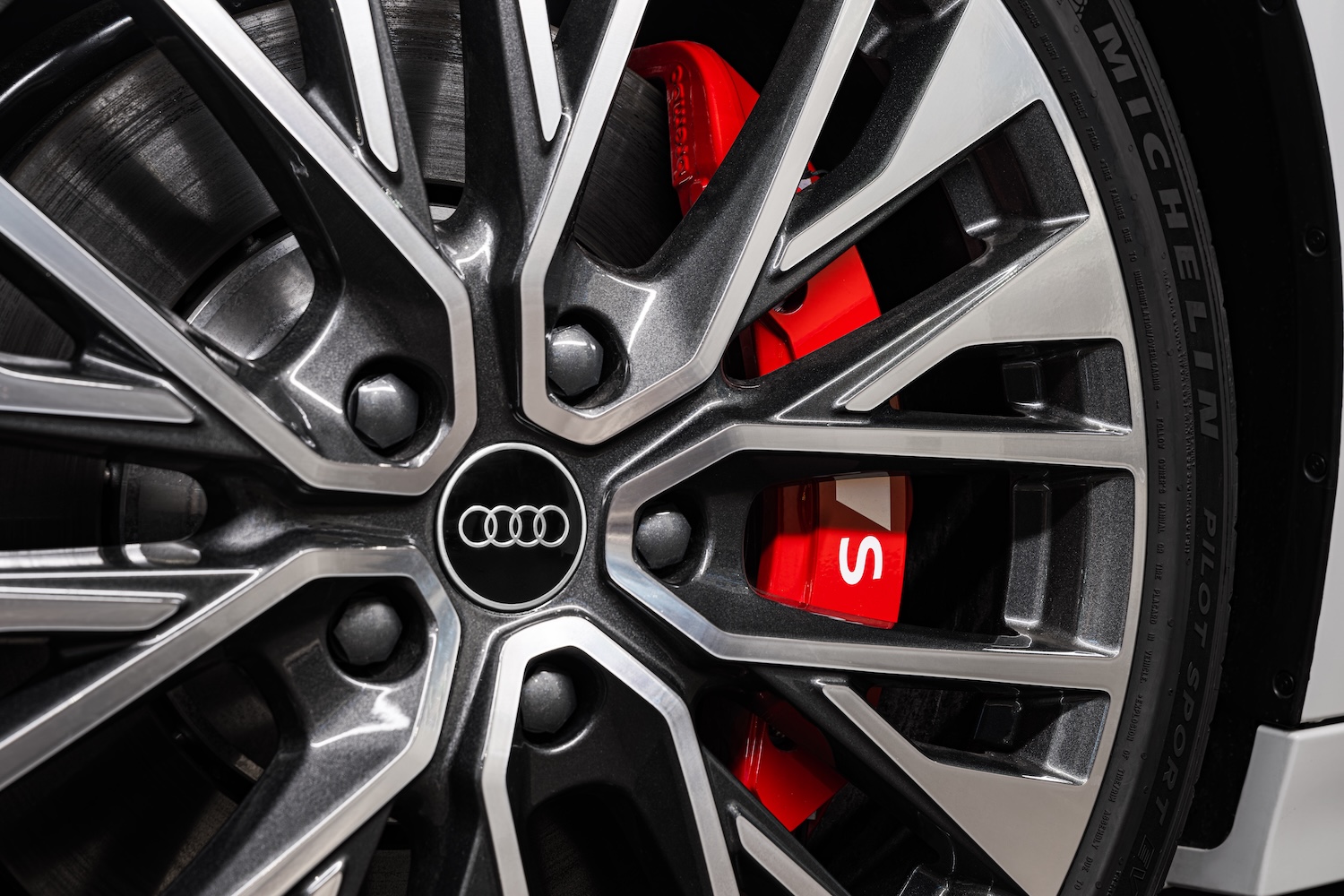 Audi S6 Sportback e-tron