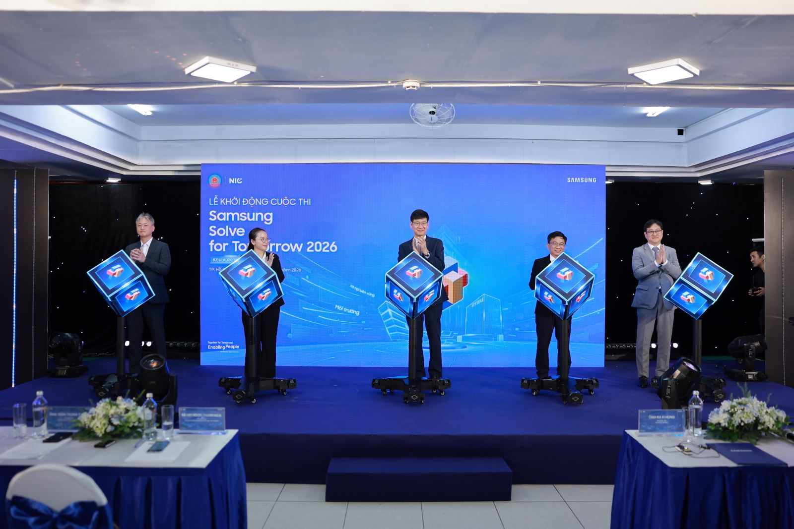 Hoàn thành chuỗi roadshow khởi động cuộc thi Samsung Solve for Tomorrow 2026
