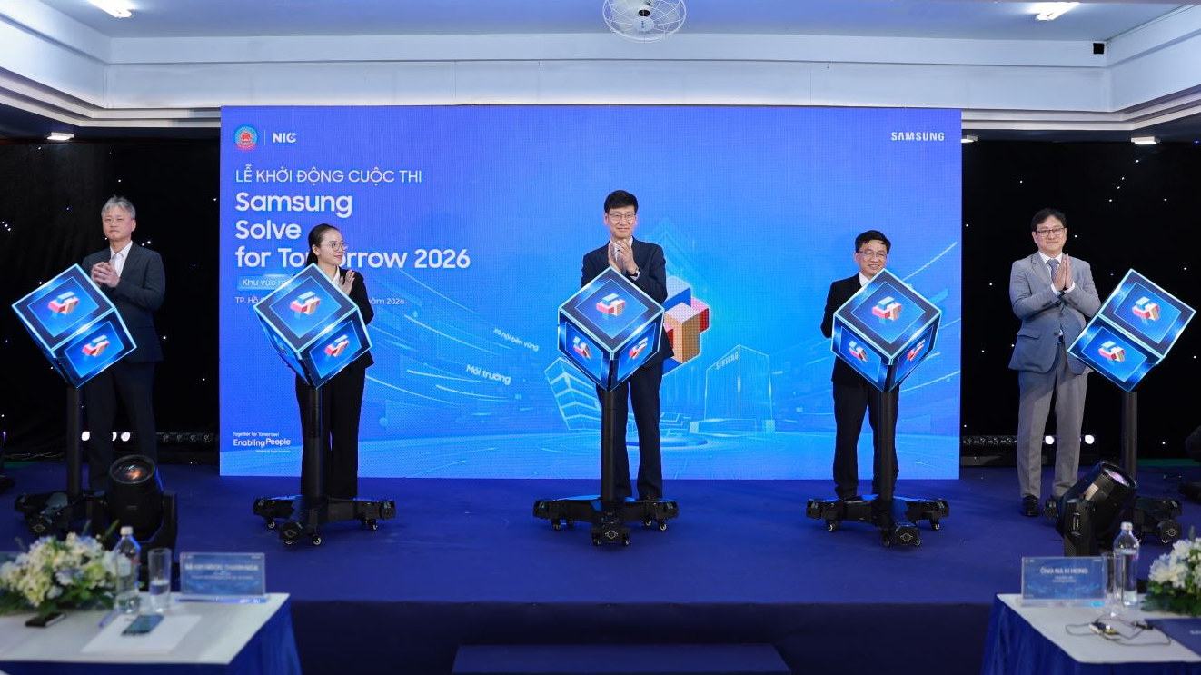 Hoàn thành chuỗi roadshow khởi động cuộc thi Samsung Solve for Tomorrow 2026