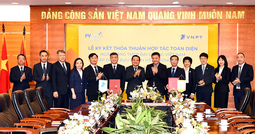 PVcomBank và VNPT hợp tác chiến lược, kết nối sức mạnh tài chính và công nghệ số