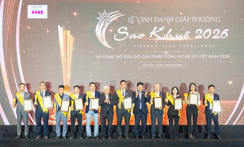 Toàn cảnh Lễ vinh danh và trao giải thưởng Sao Khuê. 
