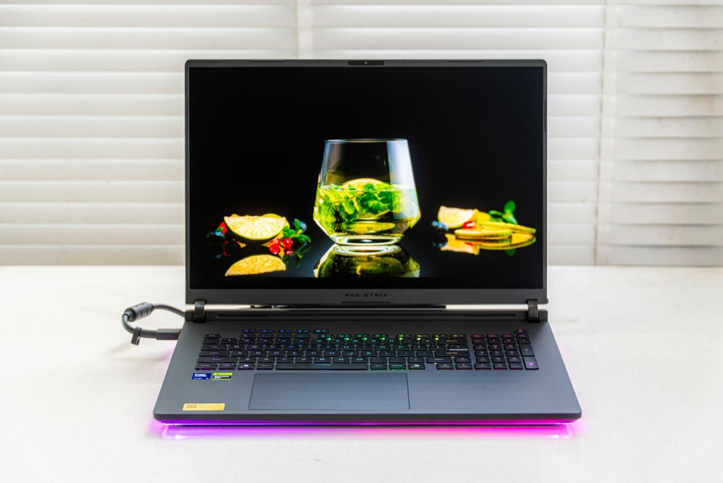 ASUS Republic of Gamers ra mắt ROG Strix SCAR 18 2026 tại Việt Nam