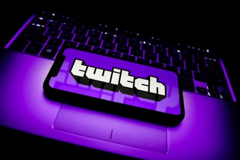 Twitch muốn tính phí 100 USD để ghim cuộc trò chuyện 2,5 phút