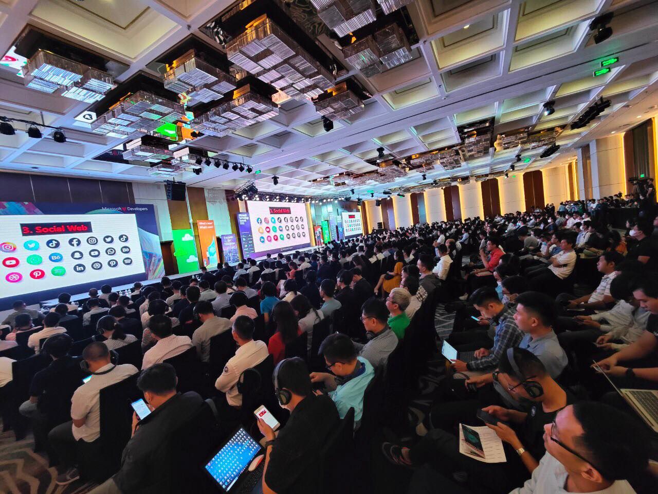 Microsoft Technology Summit 2022: Giúp DN Việt tăng tốc trên hành trình chuyển đổi số