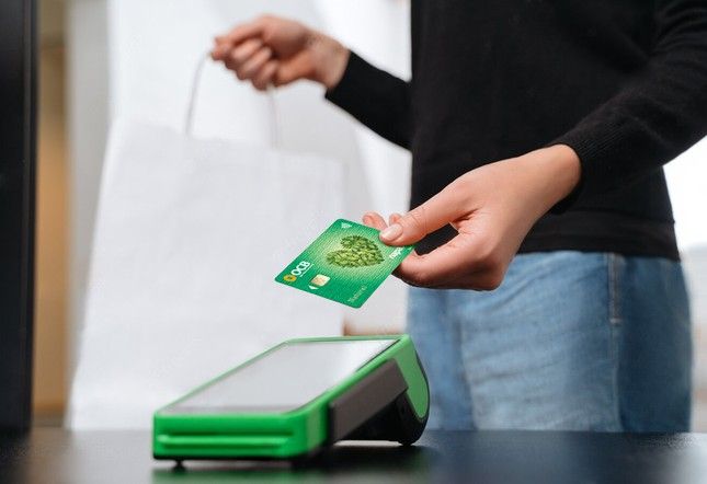OCB đẩy mạnh chuyển đổi thẻ nội địa từ sang thẻ chip chuẩn VCCS