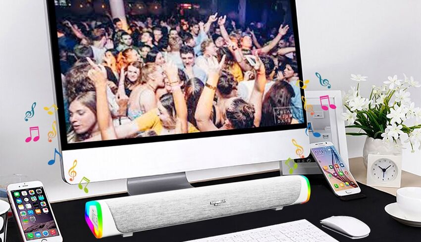 Giới trẻ mang âm nhạc đi khắp nơi cùng Soundbar di động