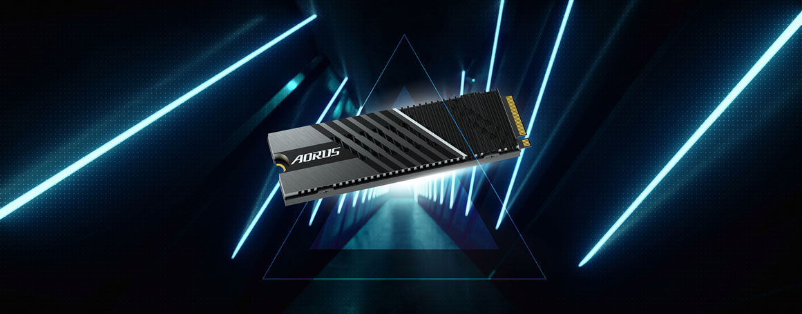Gigabyte trình làng ổ SSD AORUS Gen4 7000s với tốc độ đọc lên đến 7GB/s