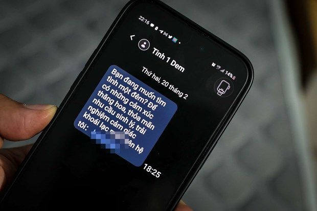 phát tán tin nhắn rác