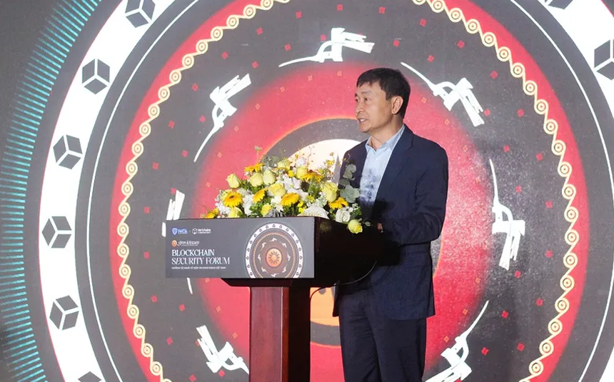 Trung tướng Nguyễn Minh Chính