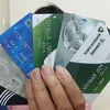 NHNN yêu cầu rà soát quy trình, cân nhắc giới hạn số thẻ ngân hàng trên mỗi người dùng