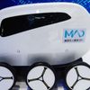 Robot sẽ thay con người giao đồ ăn đến tận cửa nhà