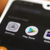 Google gỡ hàng chục ứng dụng bí mật khai thác dữ liệu người dùng