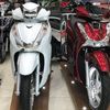 Honda Vision, Wave Alpha giảm mạnh doanh số