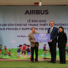 Airbus hỗ trợ nâng cấp cơ sở vật chất giáo dục và sân chơi tại Trường Tiểu học Thi Sơn
