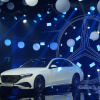 Mercedes E-class thế hệ mới ra mắt, giá từ 2,4 tỷ đồng
