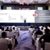 Doanh nghiệp cần làm gì trong thời của "AI chiến đấu với AI"?