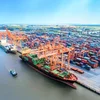 Phát triển logistics kết nối với vùng kinh tế trọng điểm miền Trung