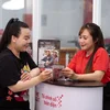 Người tiêu dùng Việt vẫn lạc quan về chi tiêu đón Tết Nguyên Đán