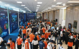 Gần 2.000 người tham dự Automotive Tech Show 2022