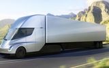 Tesla triệu hồi xe tải điện Semi vì lỗi phanh khẩn cấp